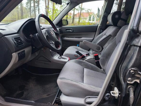2002 Subaru Forester II, чёрный, 900000 рублей - вид 10