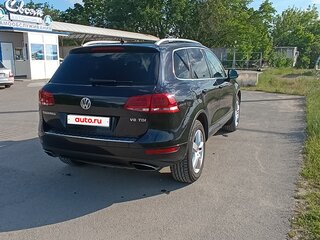2011 Volkswagen Touareg II, чёрный, 2150000 рублей, вид 3
