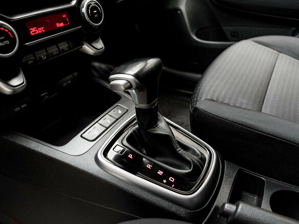 2021 Kia Rio X IV Рестайлинг, чёрный, 1830000 рублей - вид 18