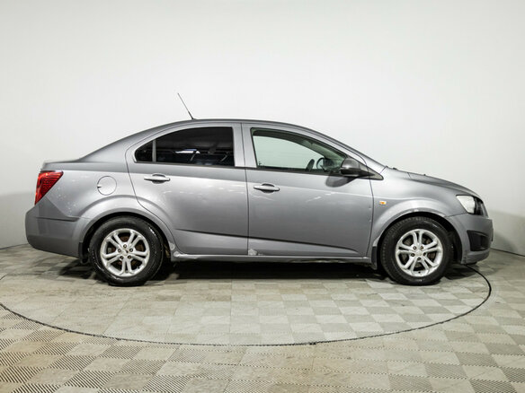 2012 Chevrolet Aveo II, серый - вид 3