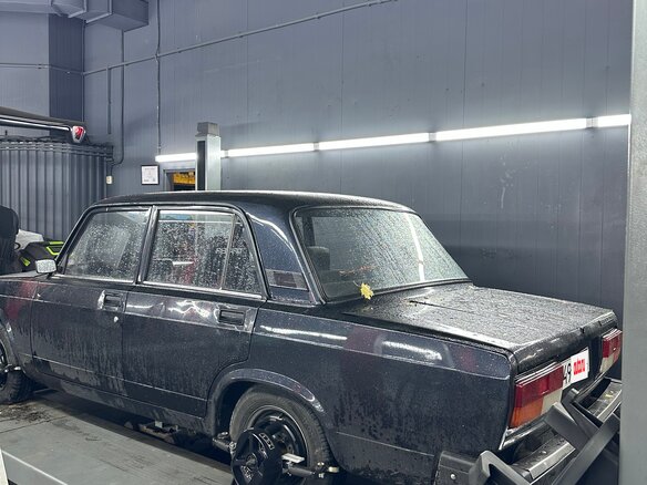 2012 Lada (ВАЗ) 2107, серебристый, 220000 рублей - вид 3