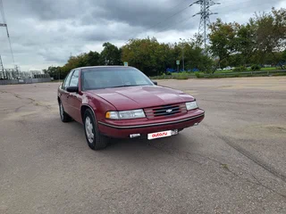 1992 Chevrolet Lumina I, красный, 400000 рублей, вид 1
