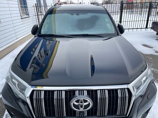 2018 Toyota Land Cruiser Prado 150 Series Рестайлинг 2, чёрный, 5500000 рублей, вид 3