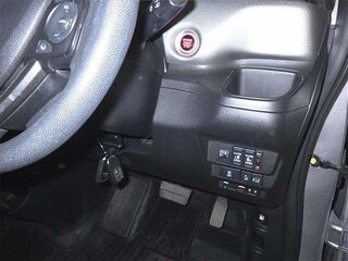 2017 Honda Freed II, серый, 1455000 рублей, вид 4