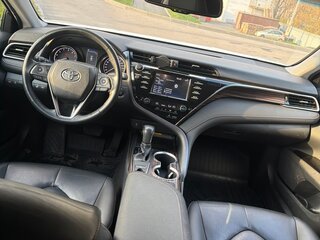 2019 Toyota Camry VIII (XV70), белый, 2750000 рублей, вид 5