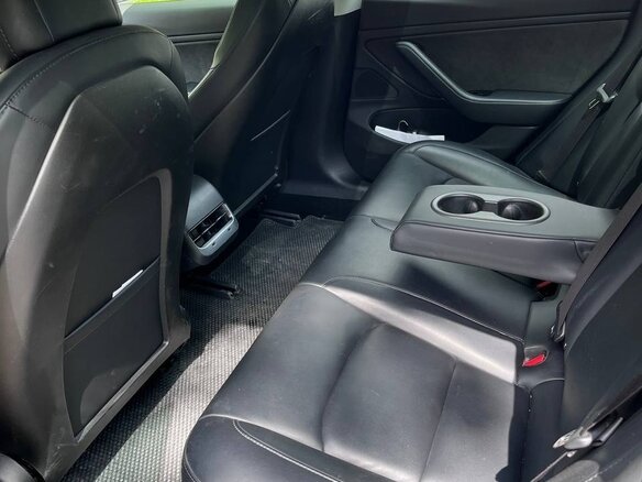 2018 Tesla Model 3 Mid Range I, чёрный, 1999999 рублей - вид 11