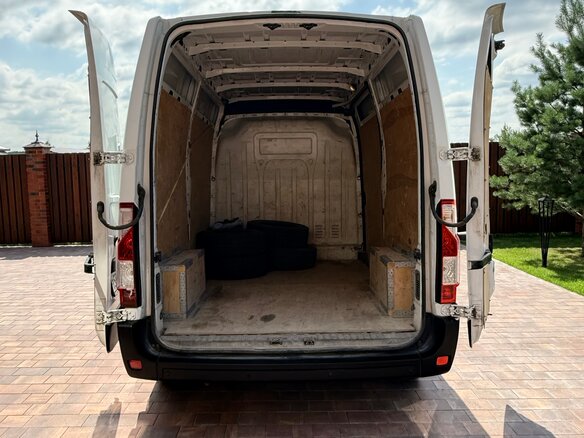 2013 Renault Master, белый, 1795000 рублей - вид 12