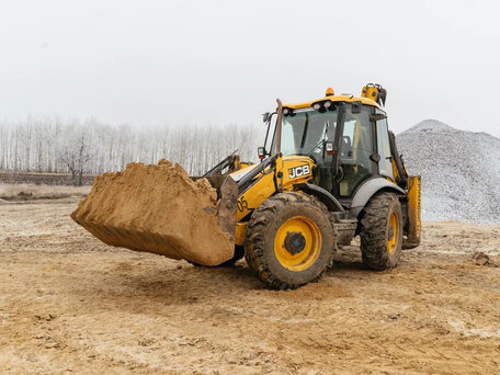 2011 JCB 4CX, жёлтый, 5000000 рублей, вид 1