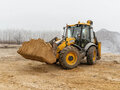 2011 JCB 4CX, жёлтый, 5000000 рублей