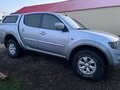 2011 Mitsubishi L200 IV, серебристый, 1100000 рублей - вид 2