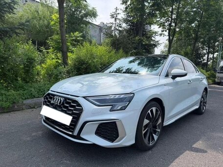 2023 Audi A3 35 TFSI Long IV (8Y), белый, 2100000 рублей, вид 3