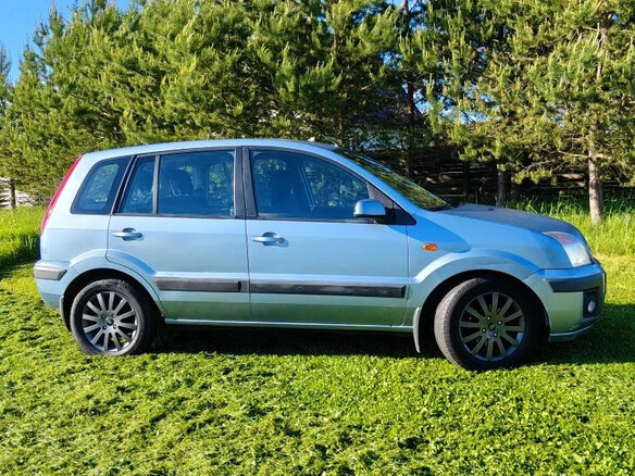 2007 Ford Fusion I Рестайлинг, серый, 350000 рублей - вид 1
