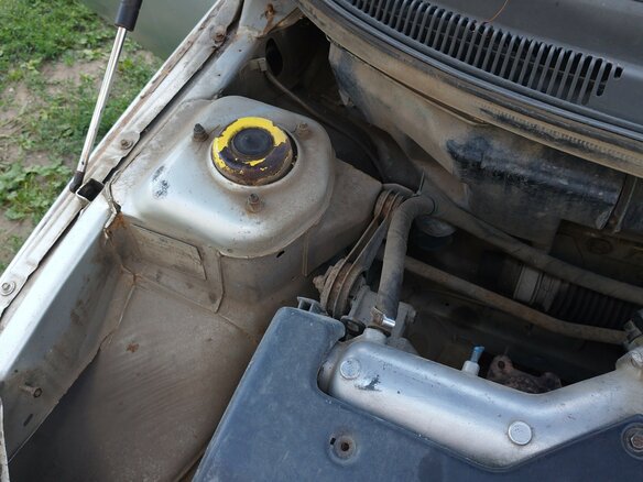 2002 Lada (ВАЗ) 2111, серебристый, 90000 рублей - вид 25