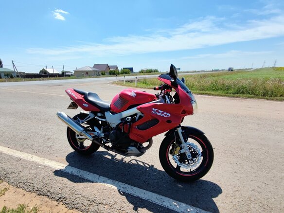 1998 Honda VTR 1000, красный, 280000 рублей - вид 1