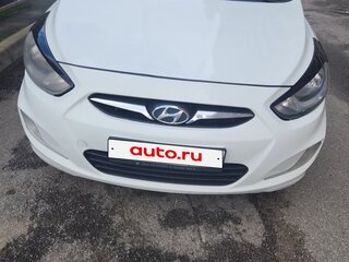 2011 Hyundai Solaris I, белый, 600000 рублей, вид 3