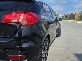 2015 Kia Ceed II Рестайлинг, чёрный, 1000000 рублей, вид 4