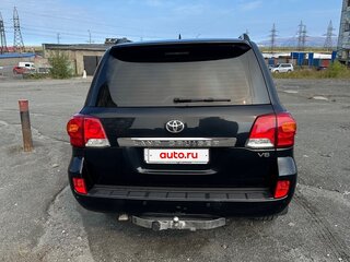 2013 Toyota Land Cruiser 200 Series Рестайлинг 1, чёрный, 4100000 рублей, вид 2