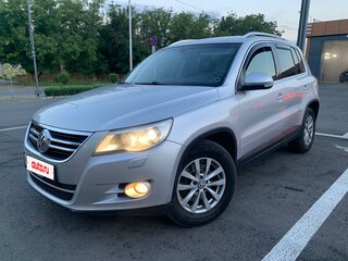 2009 Volkswagen Tiguan I, серебристый, 955000 рублей, вид 1