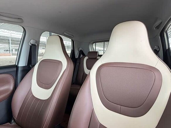 2023 Wuling Binguo 31.9 kWh, бежевый, 1276000 рублей - вид 28