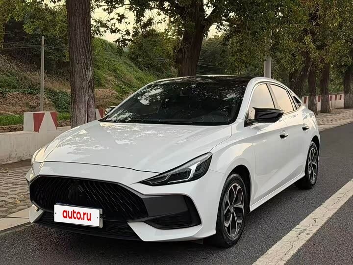 Открыть фотографии: MG 5 II