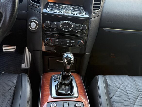 2011 Infiniti FX37 II (S51) Рестайлинг, чёрный, 2200000 рублей - вид 13