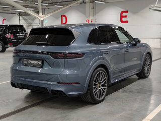 2019 Porsche Cayenne III, голубой, 6600000 рублей, вид 5