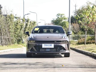 2026 Lynk & Co 03 I Рестайлинг 2, бежевый, 2753641 рублей, вид 2