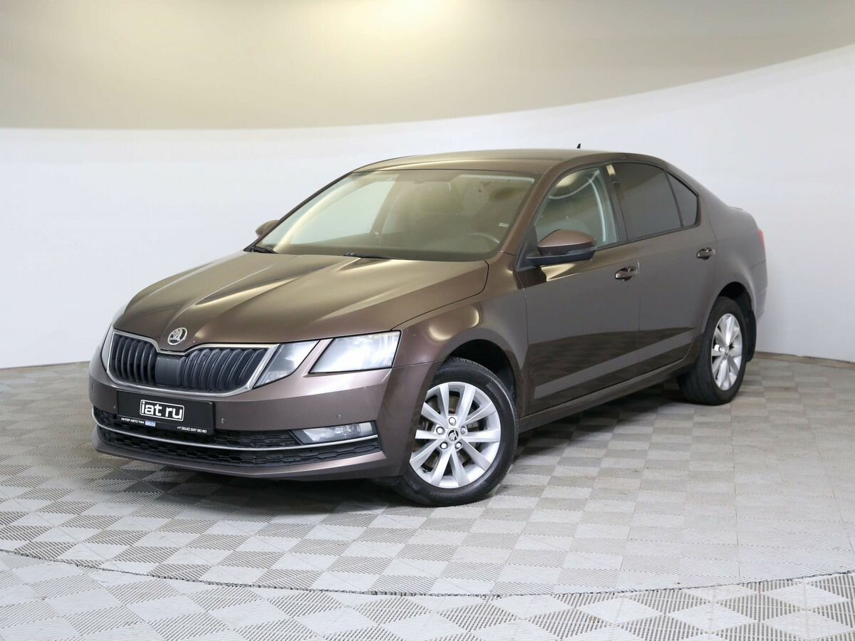 Открыть фотографии: Skoda Octavia III (A7) Рестайлинг