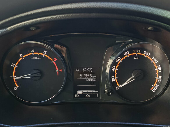2023 Lada (ВАЗ) Granta I Рестайлинг, белый, 700000 рублей - вид 12