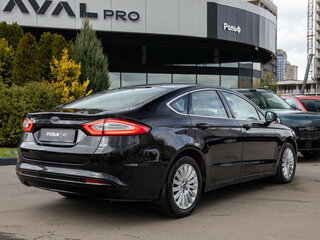 2016 Ford Mondeo V, чёрный, 1428000 рублей, вид 4