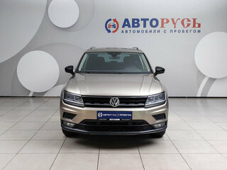 2019 Volkswagen Tiguan II, бежевый, 2371000 рублей, вид 3