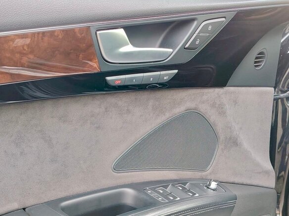 2015 Audi A8 III (D4) Рестайлинг, чёрный, 2200000 рублей - вид 35