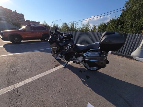 2020 BMW R 1250 RT, зелёный, 1700000 рублей - вид 2
