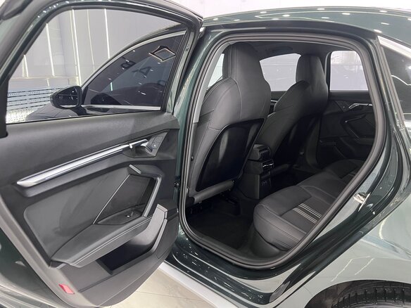 2023 Audi A3 35 TFSI Long IV (8Y), чёрный, 2285000 рублей - вид 10