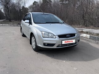 2007 Ford Focus II Рестайлинг, серебристый, 450000 рублей, вид 1