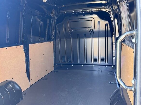 2024 Renault Master, чёрный, 4700000 рублей - вид 10
