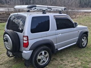 2010 Mitsubishi Pajero Mini II, серебристый, 1090000 рублей, вид 4