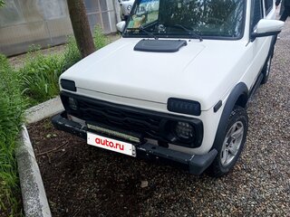 1996 Lada (ВАЗ) 2121 (4x4) I Рестайлинг, белый, 350000 рублей, вид 1