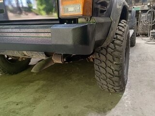 1988 Jeep Cherokee II (XJ), чёрный, 700000 рублей, вид 3