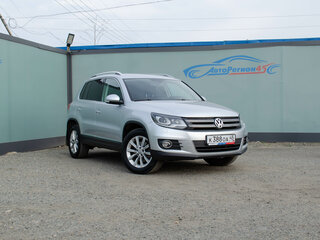 2012 Volkswagen Tiguan I Рестайлинг, серебристый, 1337000 рублей, вид 3