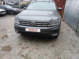 2020 Volkswagen Tiguan Allspace II, серый, 2310000 рублей, вид 1