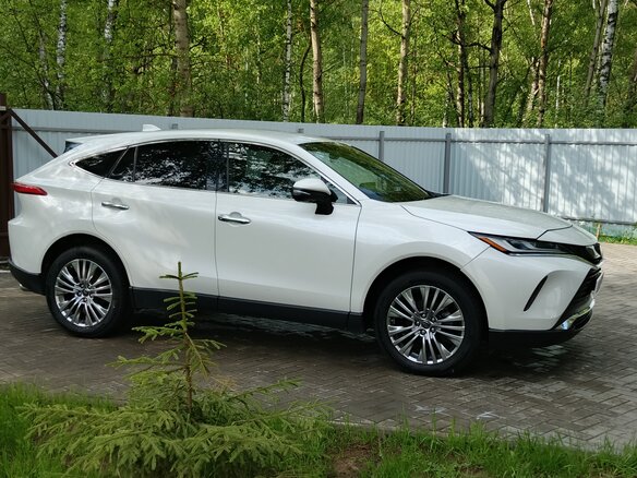 2020 Toyota Harrier IV (XU80), белый, 3990000 рублей - вид 5