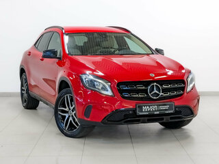 2017 Mercedes-Benz GLA 200 I (X156) Рестайлинг, красный, 2155000 рублей, вид 3