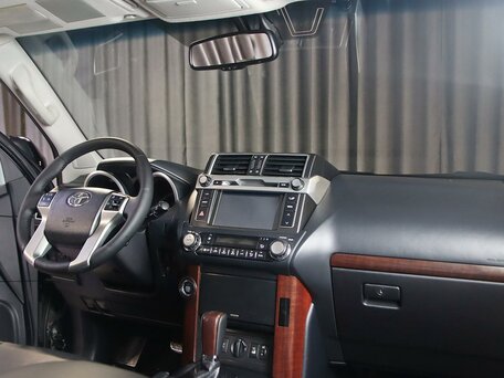 2016 Toyota Land Cruiser Prado 150 Series Рестайлинг 1, чёрный, 3099000 рублей, вид 5