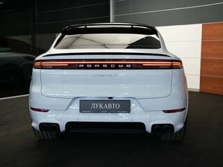 2025 Porsche Cayenne S Coupé III Рестайлинг, белый, 22333000 рублей, вид 2
