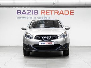 2013 Nissan Qashqai I Рестайлинг, серебристый, 850000 рублей, вид 2