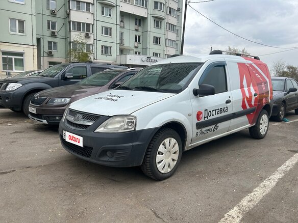 2016 Lada (ВАЗ) Largus I, белый, 399000 рублей - вид 1