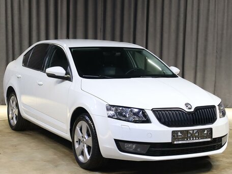 2017 Skoda Octavia III (A7), белый, 1299000 рублей, вид 3