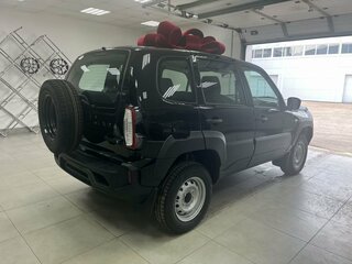 2026 Lada (ВАЗ) Niva Travel I Рестайлинг, чёрный, 1437900 рублей, вид 2