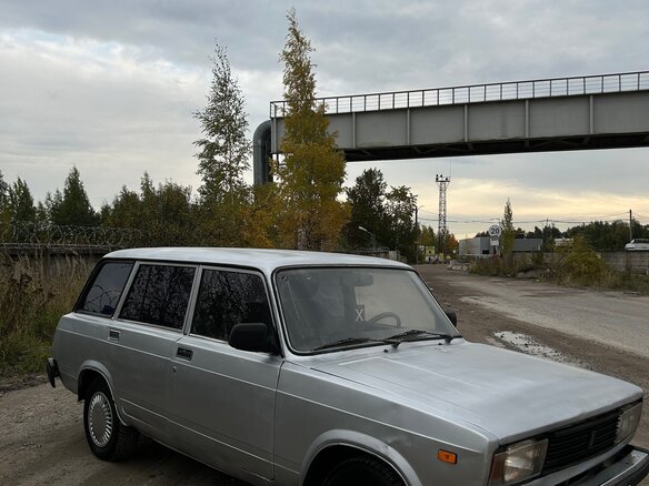 2011 Lada (ВАЗ) 2104, серебристый, 125000 рублей